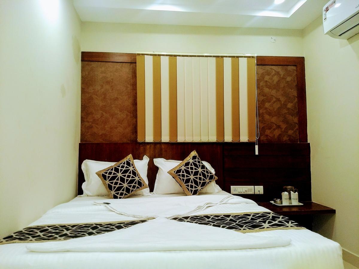 Hotel Olive Grand Chennai Zewnętrze zdjęcie