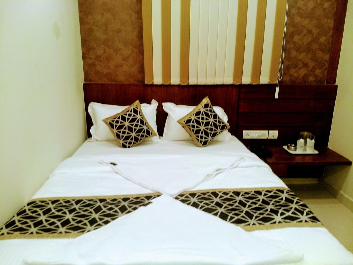 Hotel Olive Grand Chennai Zewnętrze zdjęcie